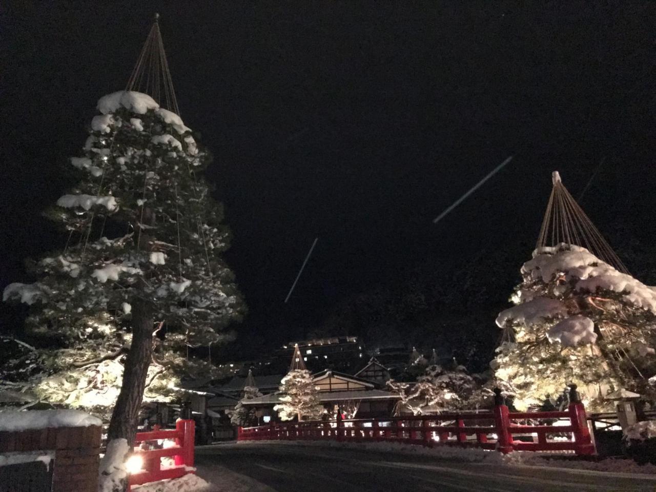 Отель Fuji House Такаяма Экстерьер фото